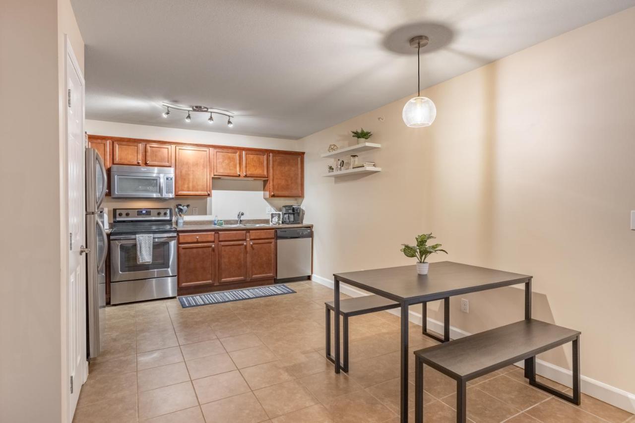 Contemporary Stay In Central Peoria Luaran gambar