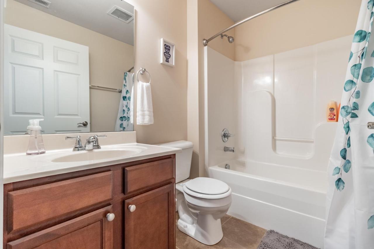 Contemporary Stay In Central Peoria Luaran gambar